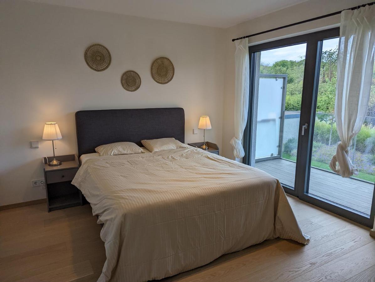 High-end Modern 2 Bed W. Garage In Belair Appartement *