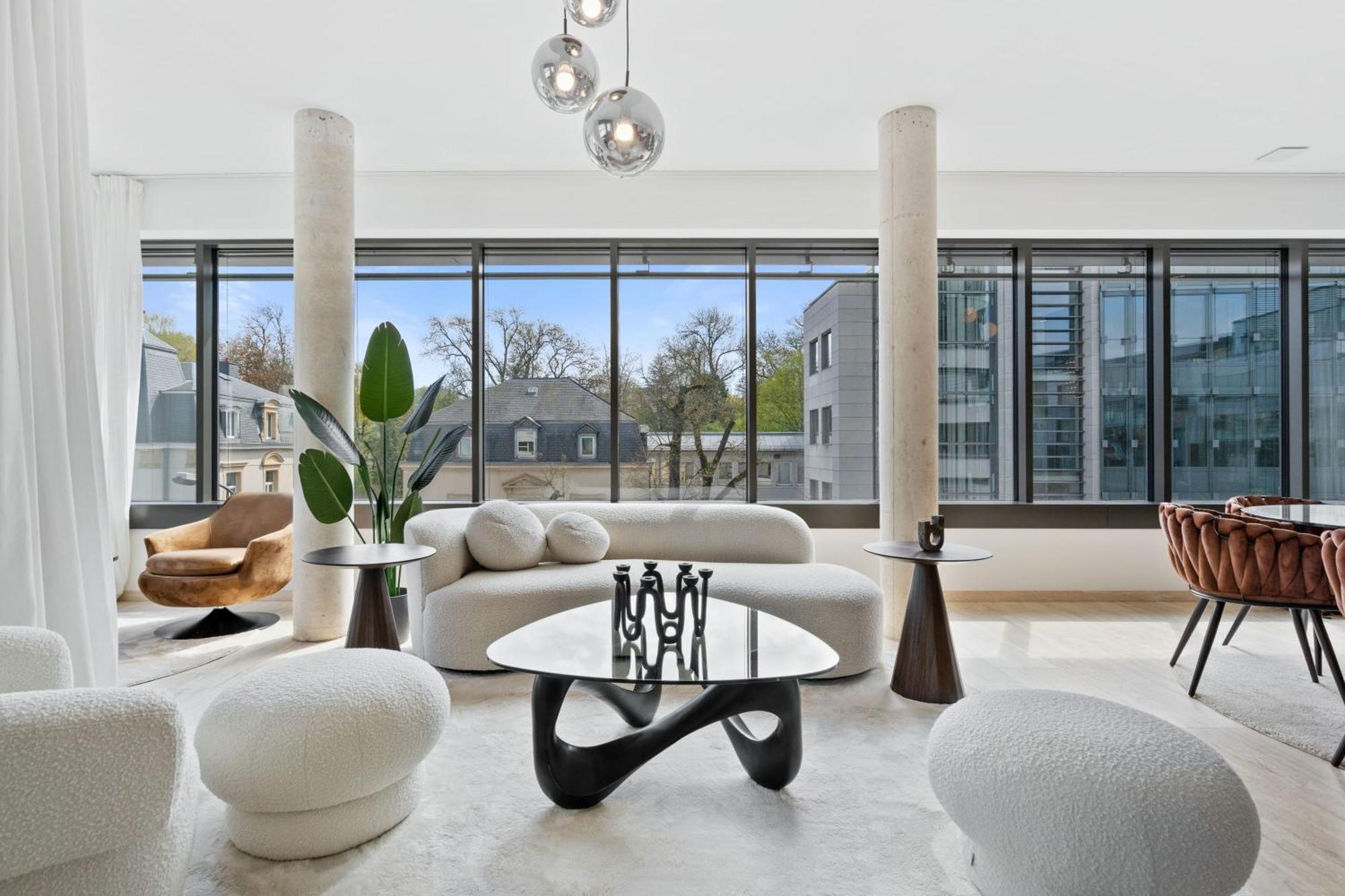 Elegant 2br With Balcony In Heart Of Luxembourg