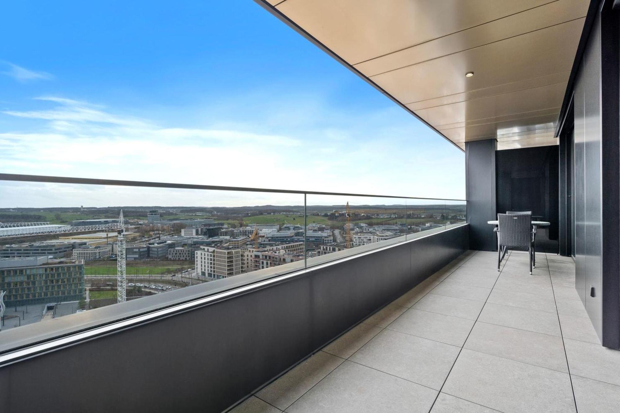 Gasperich With Pool Gym & View Apartment *