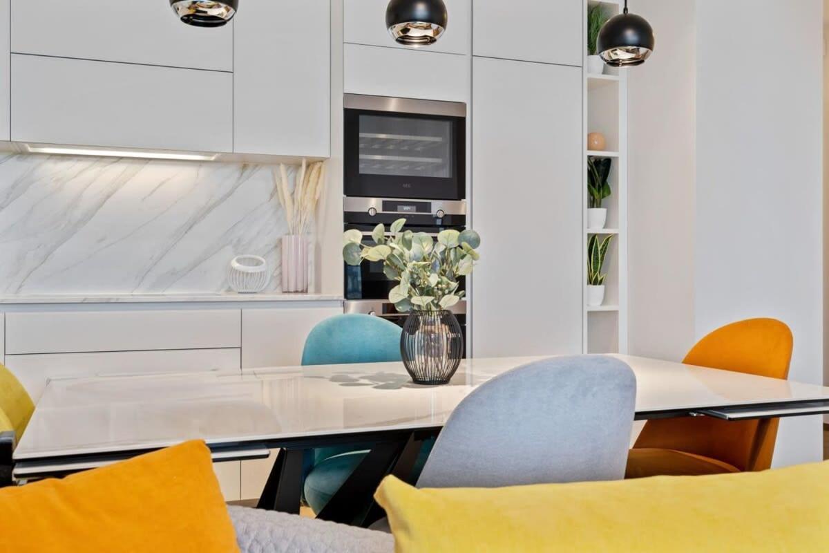 Stylish And Luxurious With Pool & Gym Appartement Luxembourg