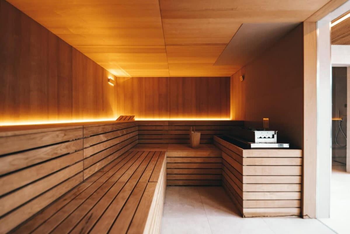Stylish And Luxurious With Pool & Gym * Luxembourg