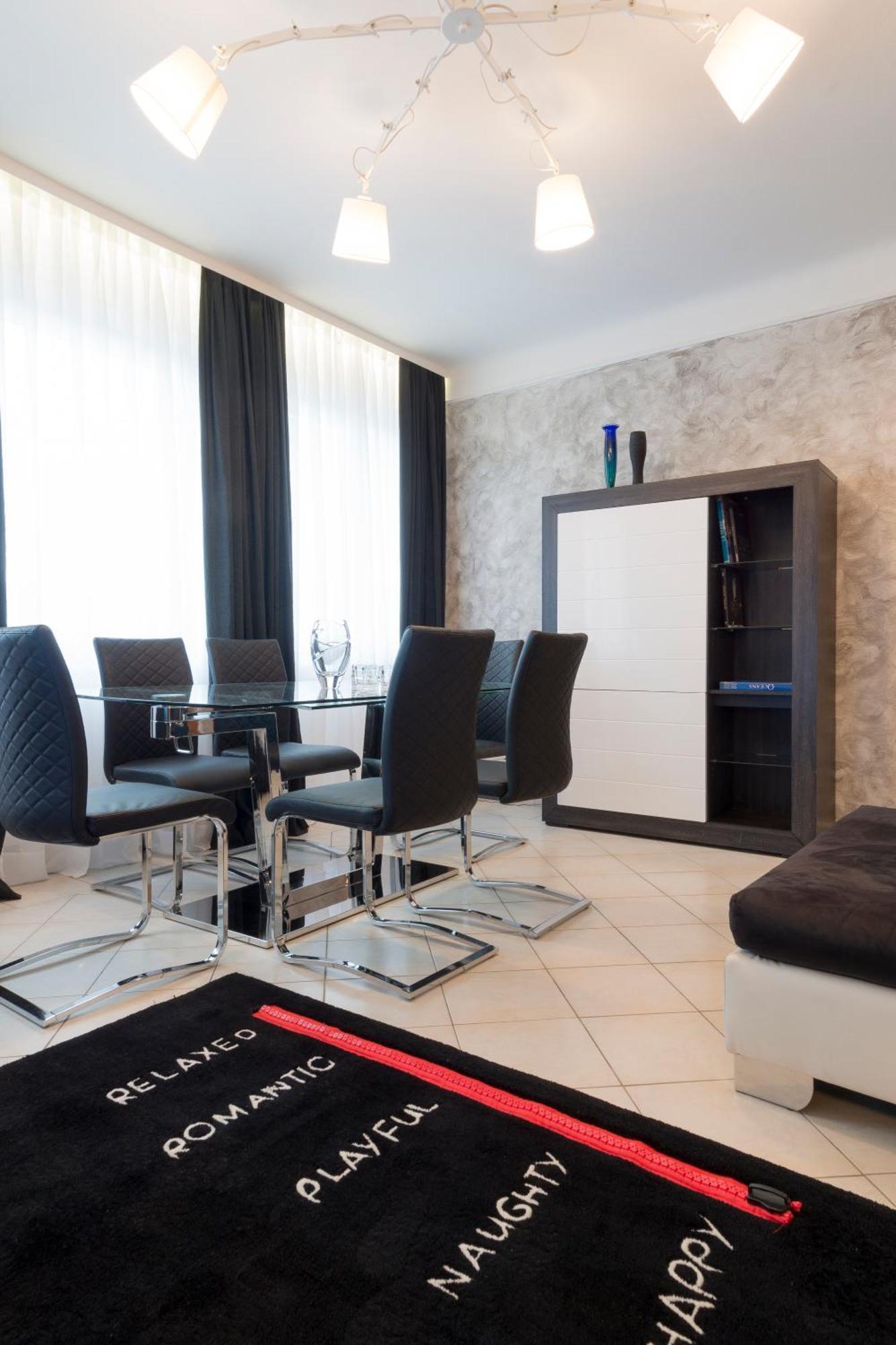 Nakalua Apartment Luxembourg