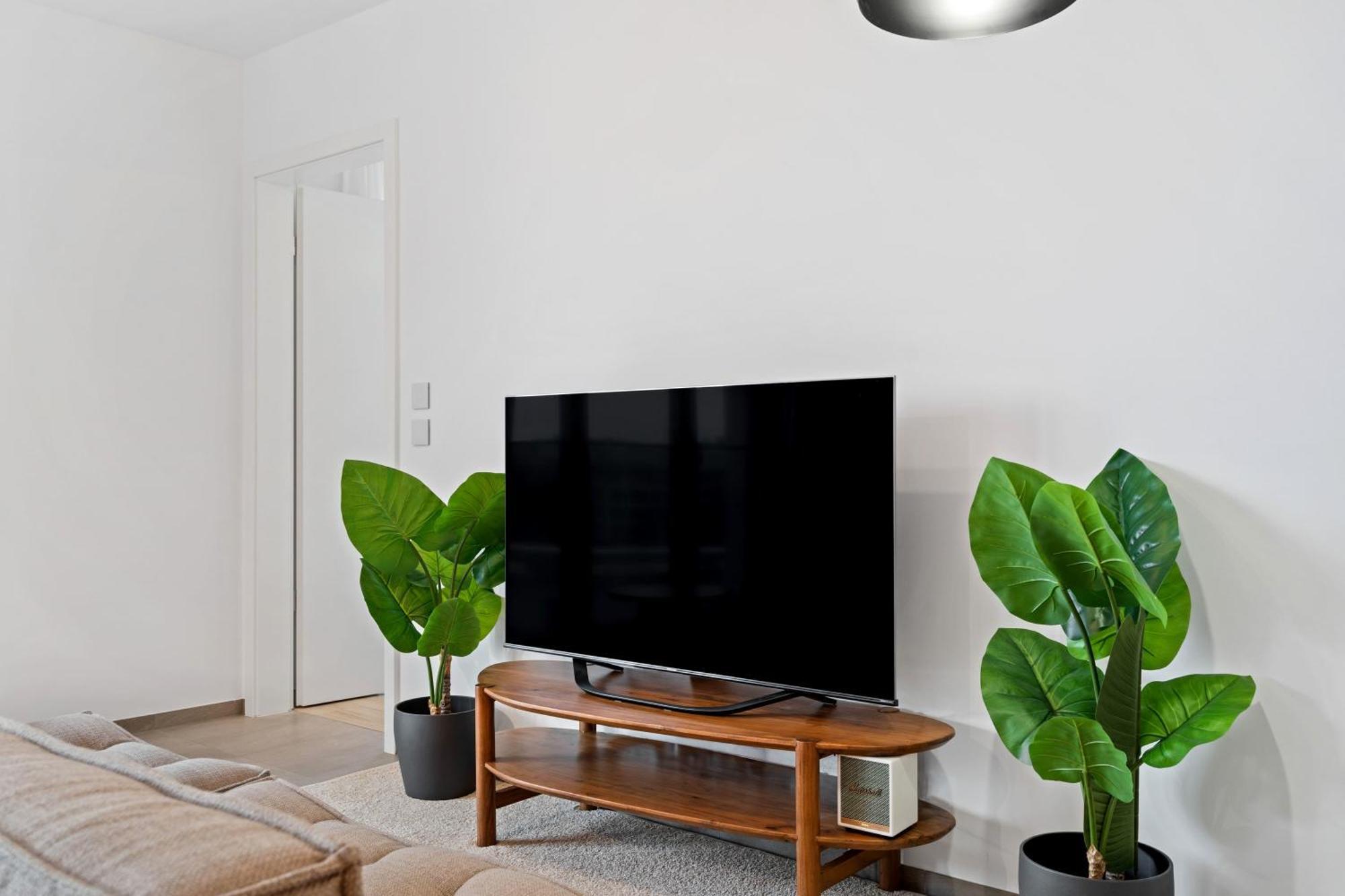 Luxurious 1-br In Gasperich, *