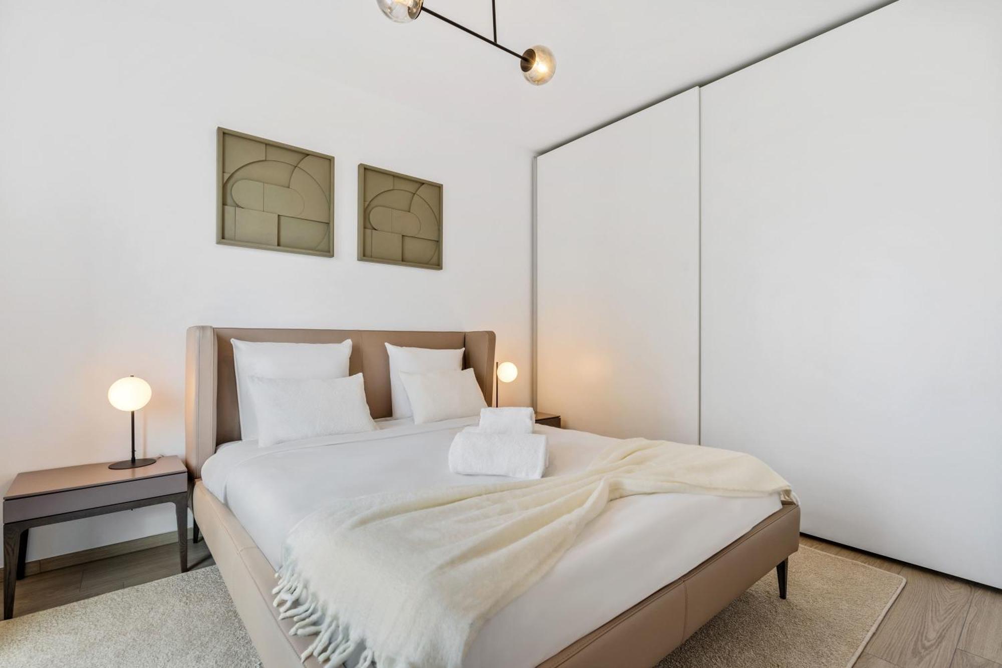 Luxurious 1-br In Gasperich, Apartment *