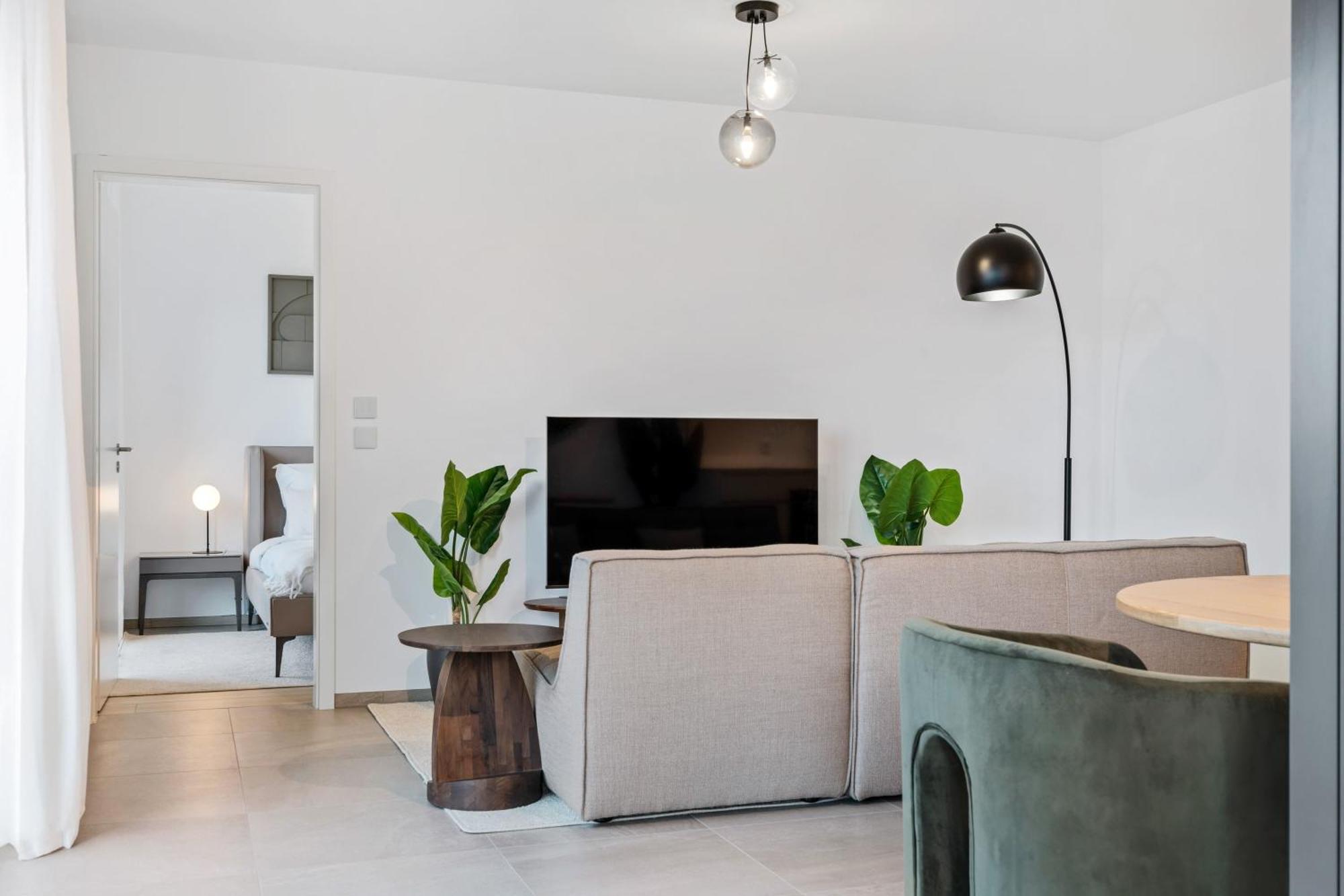 Luxurious 1-br In Gasperich, *