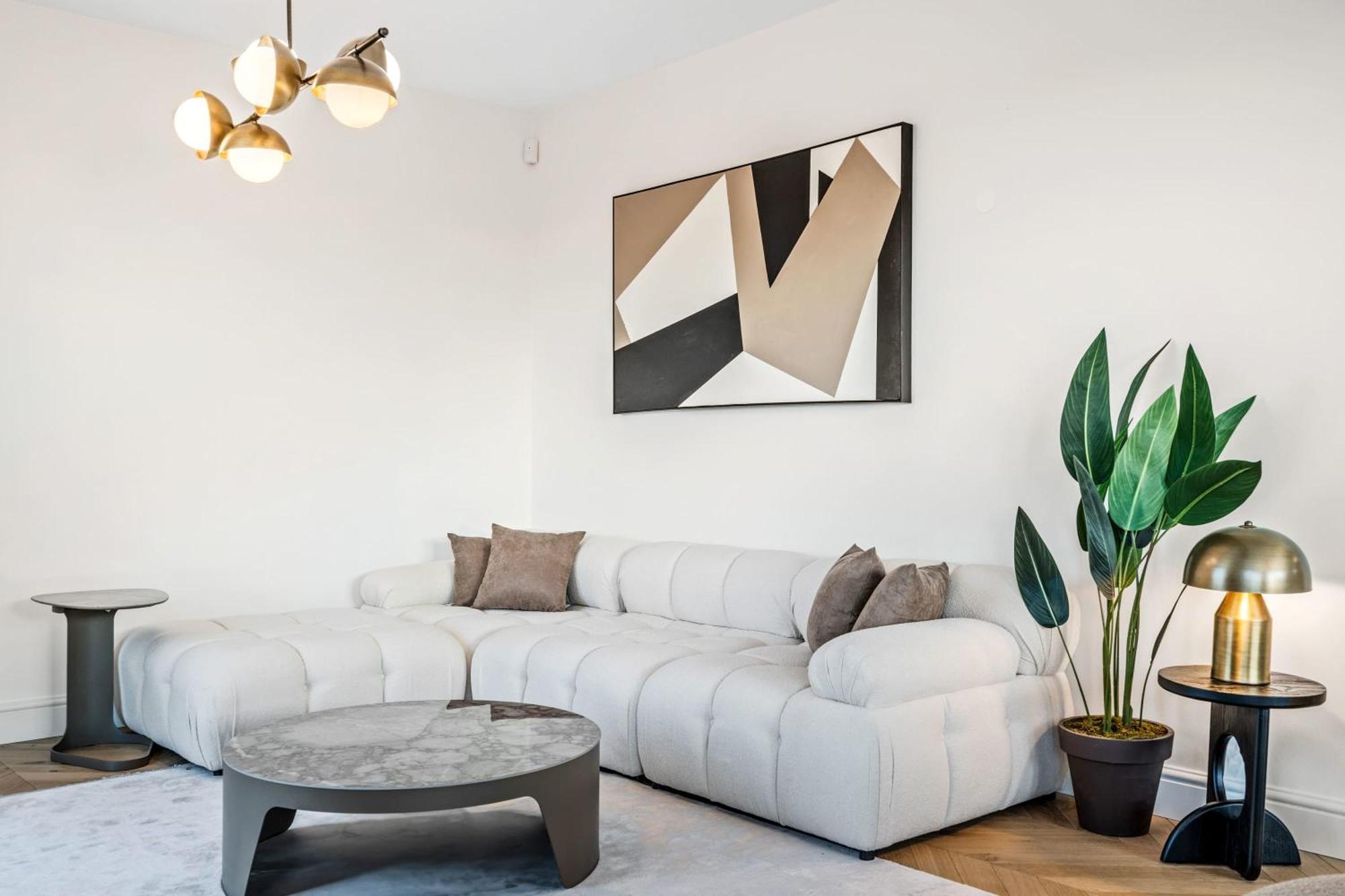 Luxurious 3br Apt With Jacuzzi In Central Lux Luxembourg