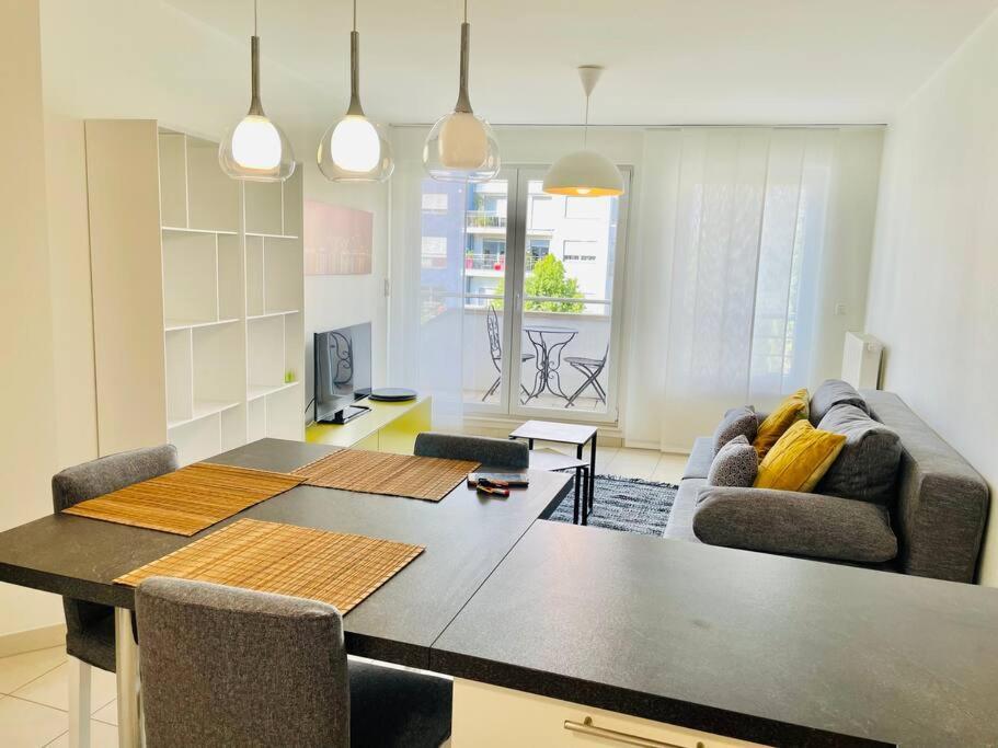 Appartement Cosy One Bedroom Flat In Center With Terrace&parking *