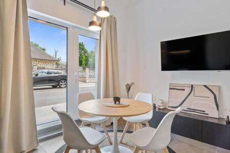 Apartment Stylish Designer Studio In Bonnevoie Id151