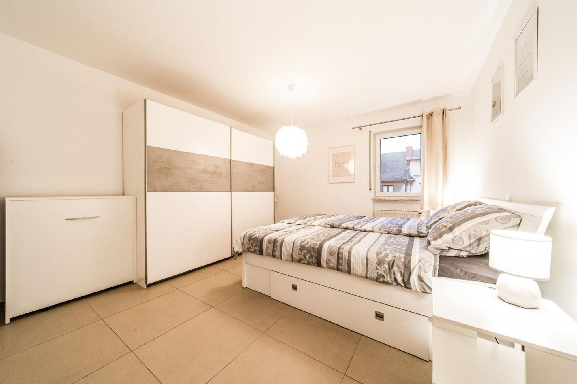 Beautiful In The And Free Parking Appartement
