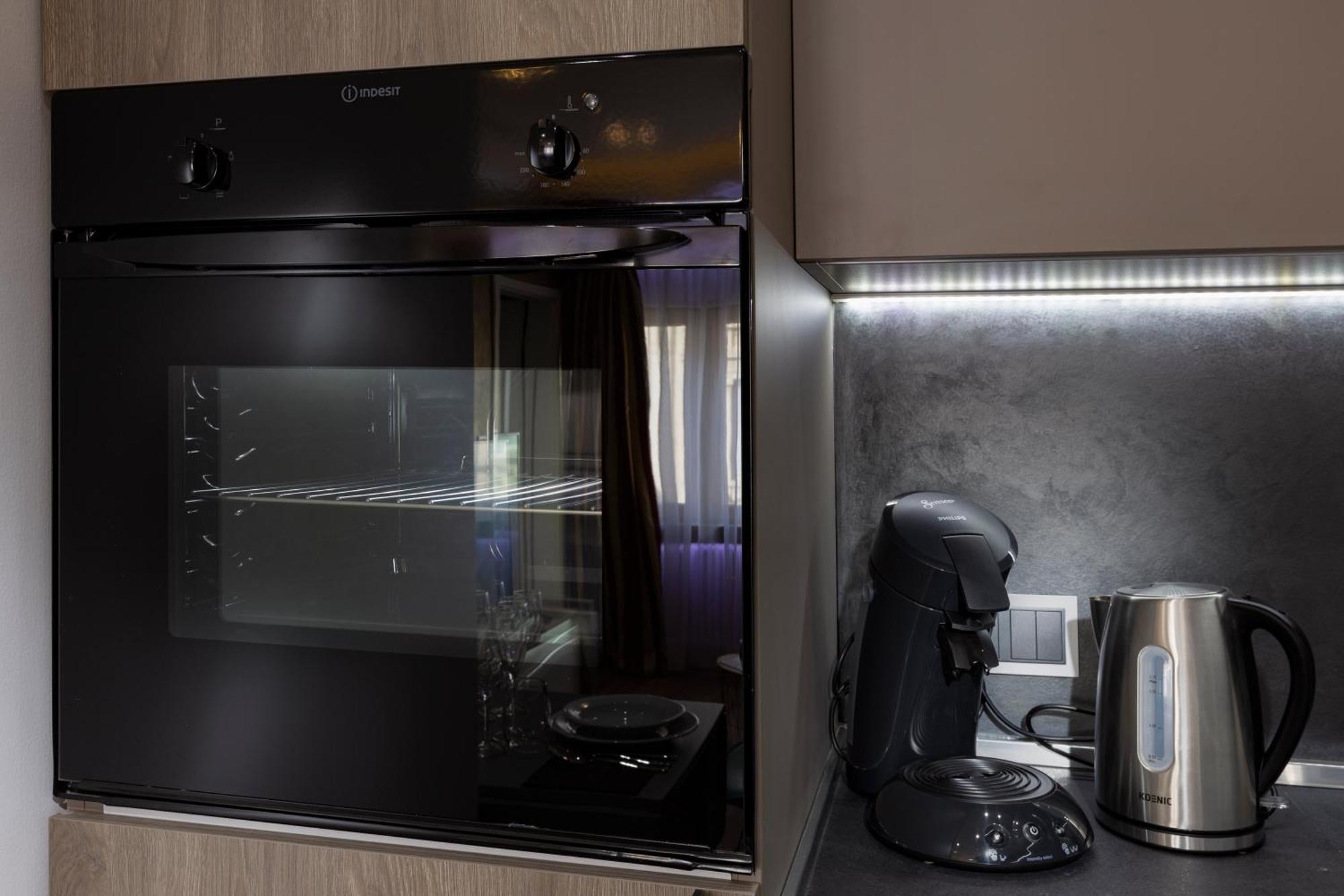 The Queen Luxury - Carlotta Apartment *