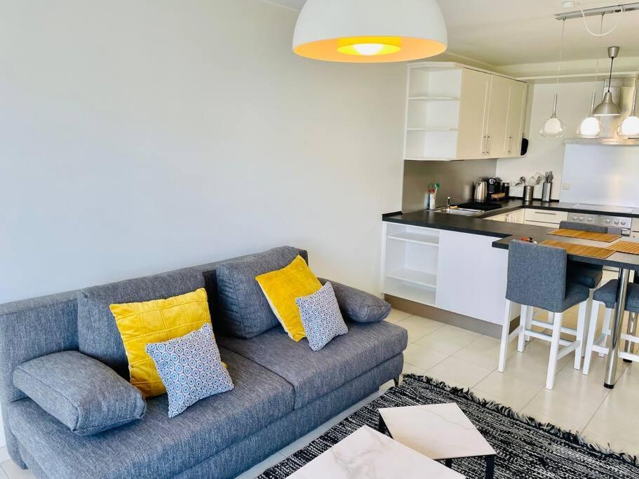 Cosy One Bedroom Flat In Center With Terrace And Parking