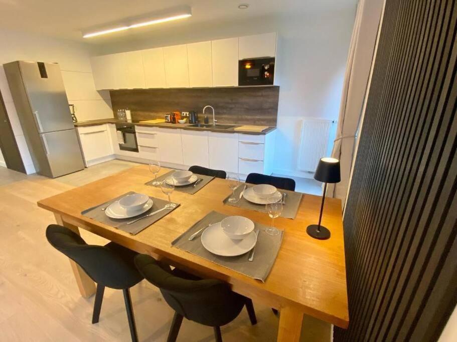 Luxury 2 Bedrooms Family Flat In Center W. Parking Luxemburg