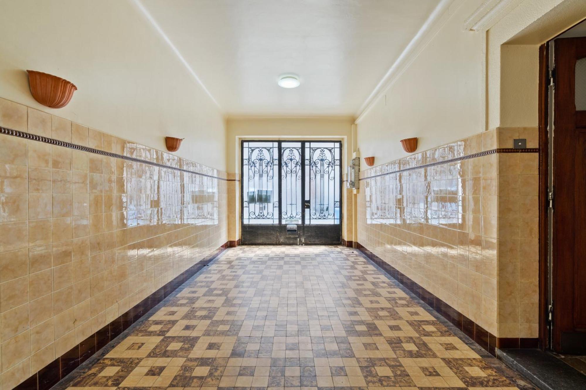 Apartamento Charming 3-br Townhome Near City Center *