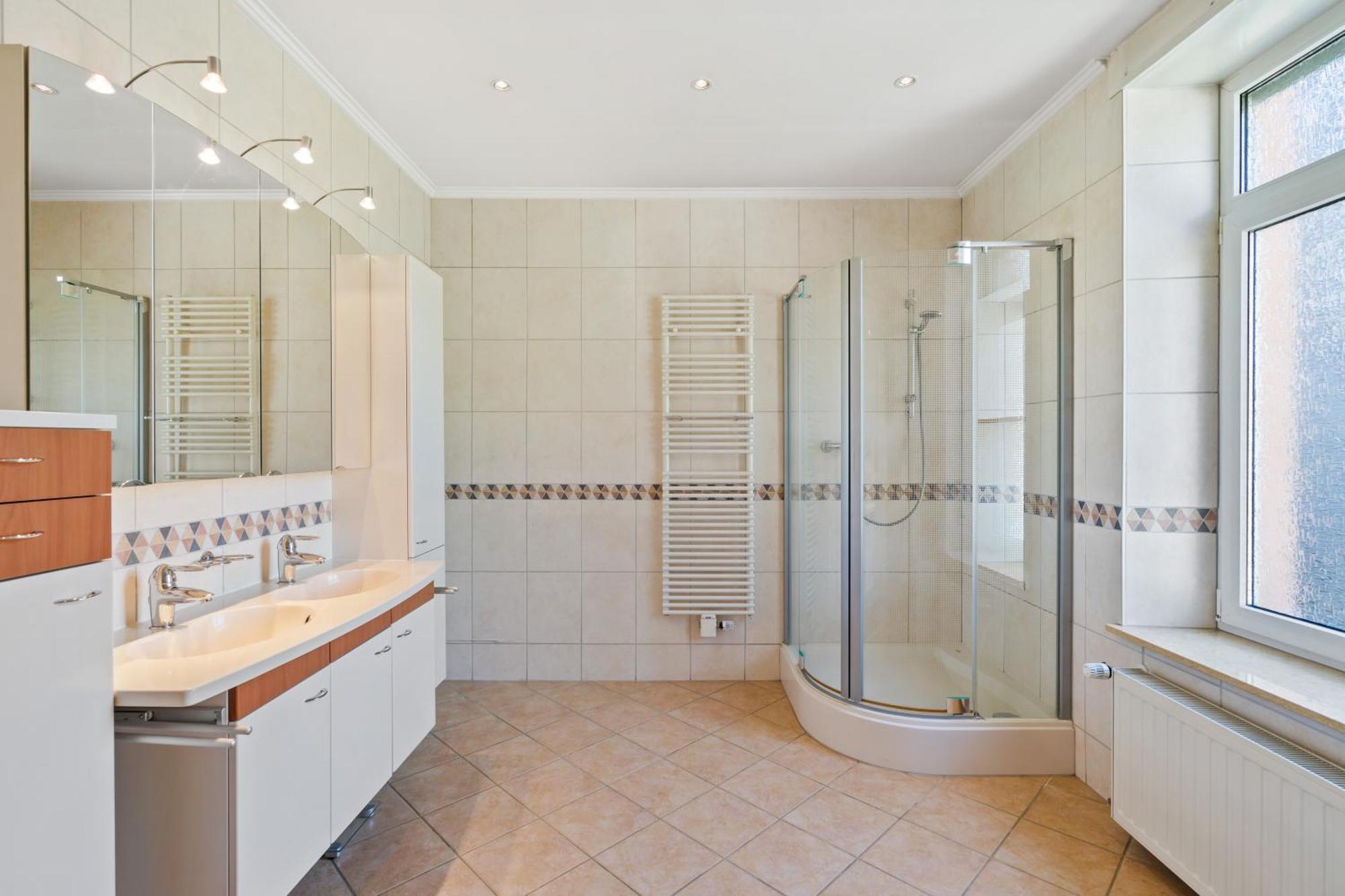 Charming 3-br Townhome Near City Center Apartamento Luxemburgo