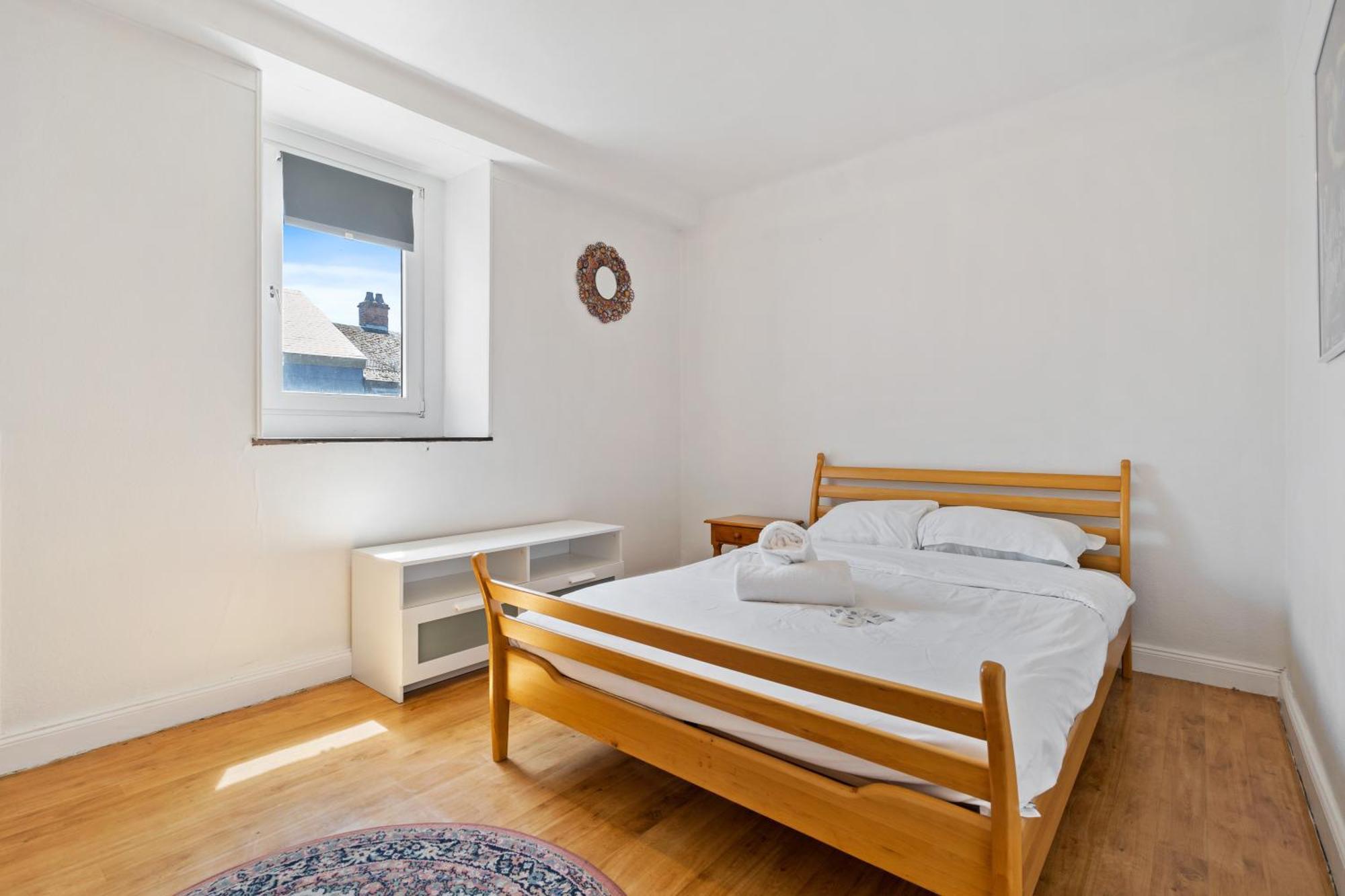 Apartamento Charming 3-br Townhome Near City Center *