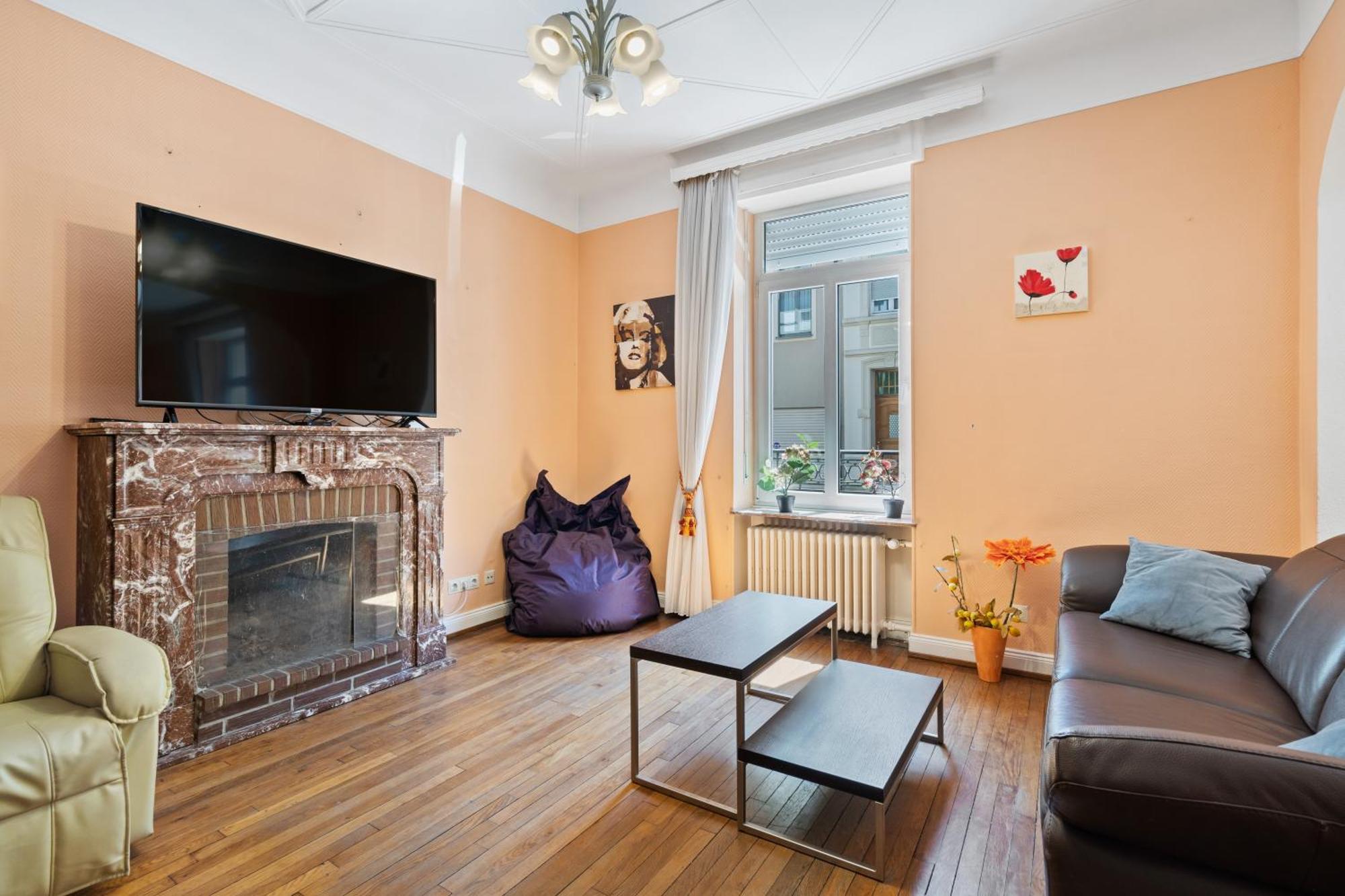 Charming 3-br Townhome Near City Center Apartamento Luxemburgo