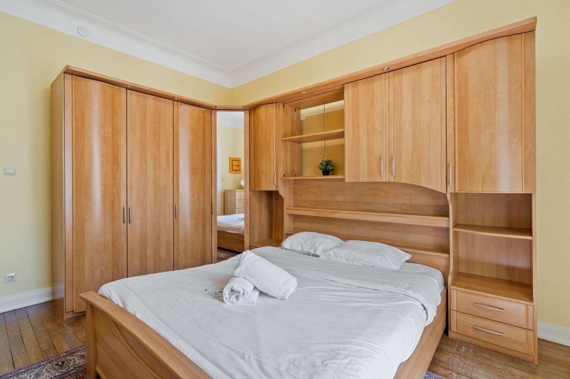 Apartamento Charming 3-br Townhome Near City Center Luxemburgo