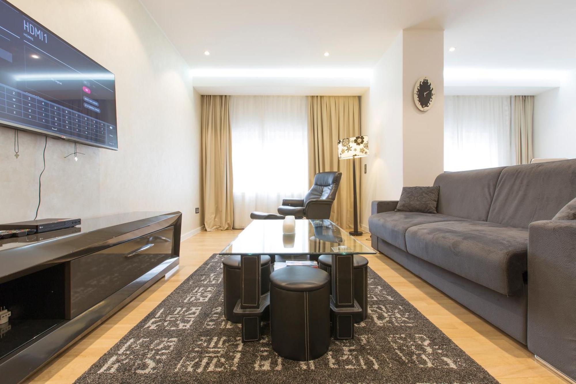 The Queen Luxury - Liberty * Luxemburgo