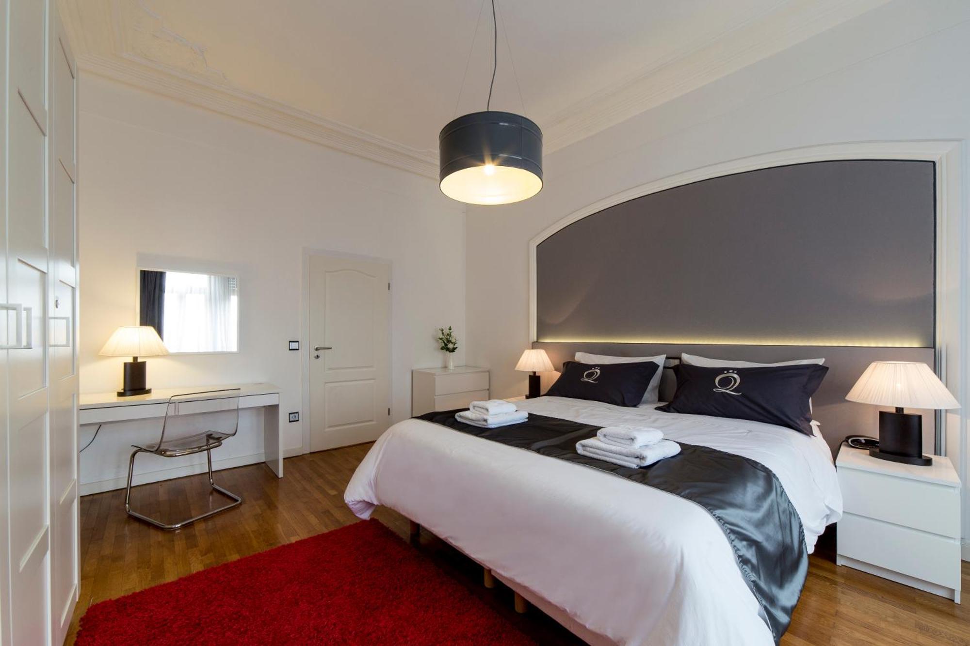 The Queen Luxury - Liberty * Luxemburgo