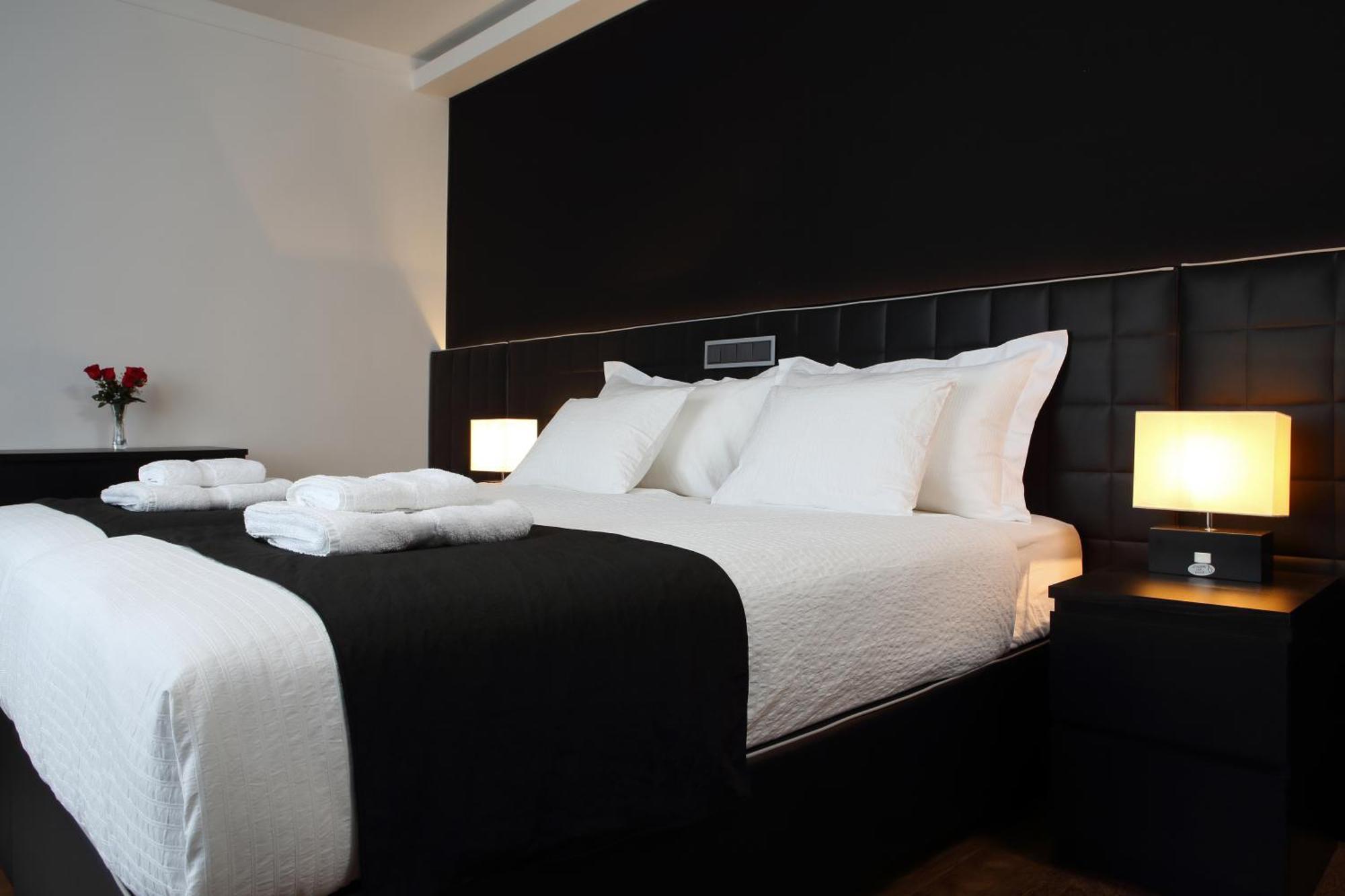 The Queen Luxury - Medici Luxembourg