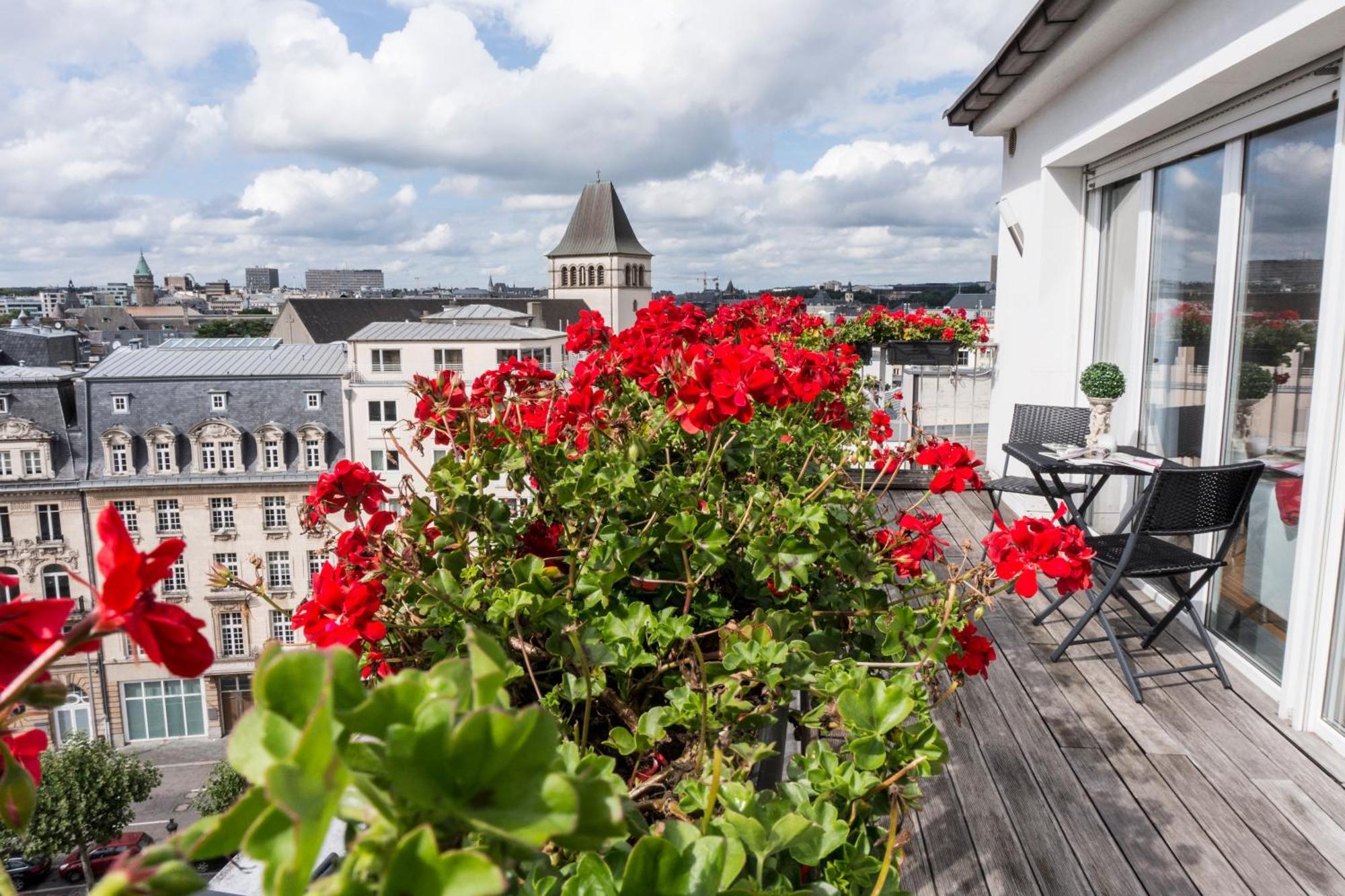 The Queen Luxury - Fiorita Luxembourg
