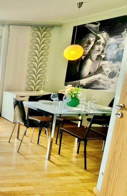 Luxury One Bedroom Flat With Parking&balcony-cent2 Luxemburg
