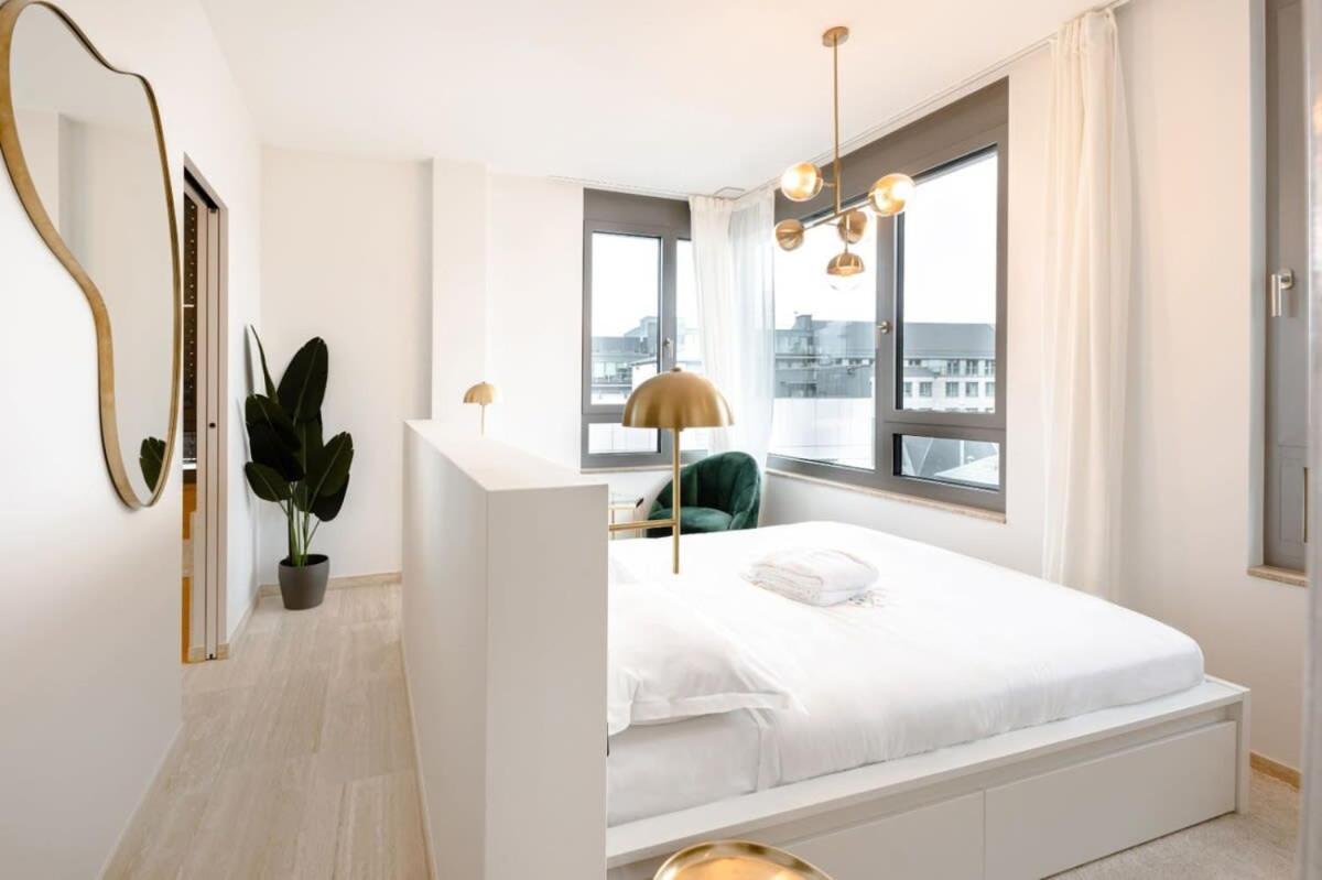Apartment Elegance In Historic Ville-haute