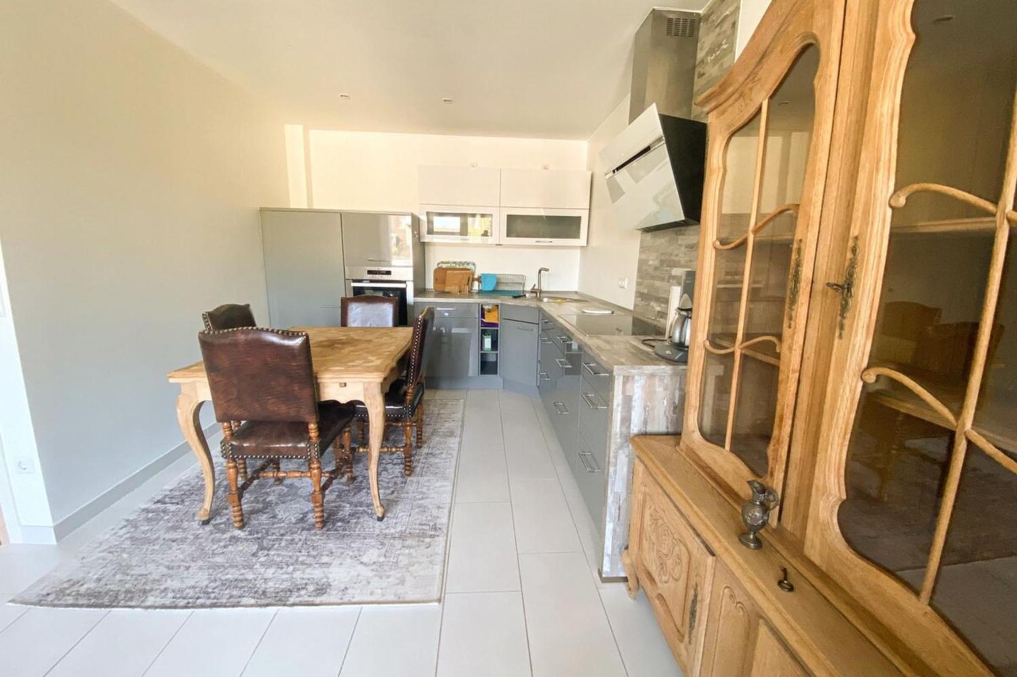 Bonnevoie Furnished Flat *