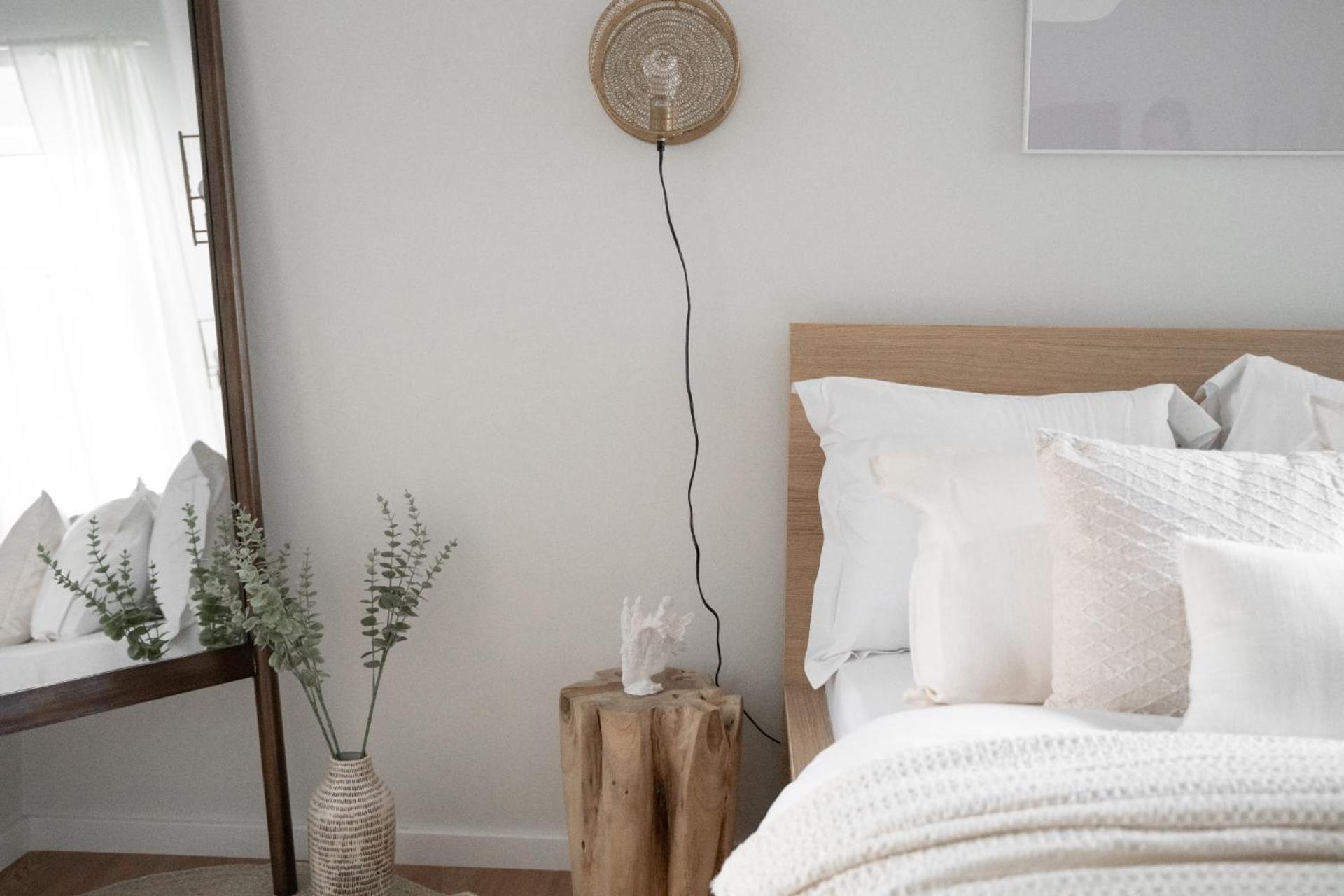 Stockholm Style Designer In Limpertsberg Apartment *