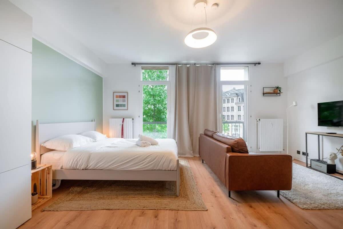Renovated Chic 5 Min To Center Appartement