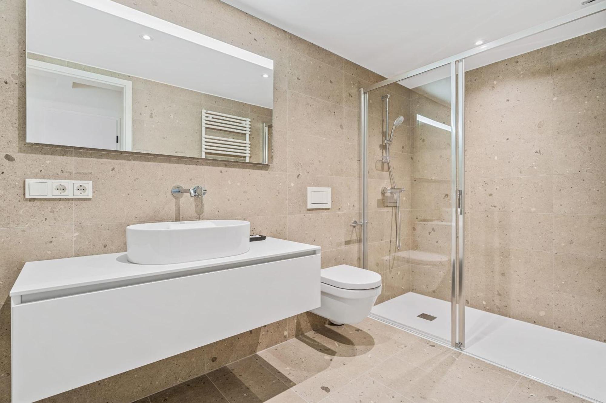 Clausen Hideaway Modern Appartement