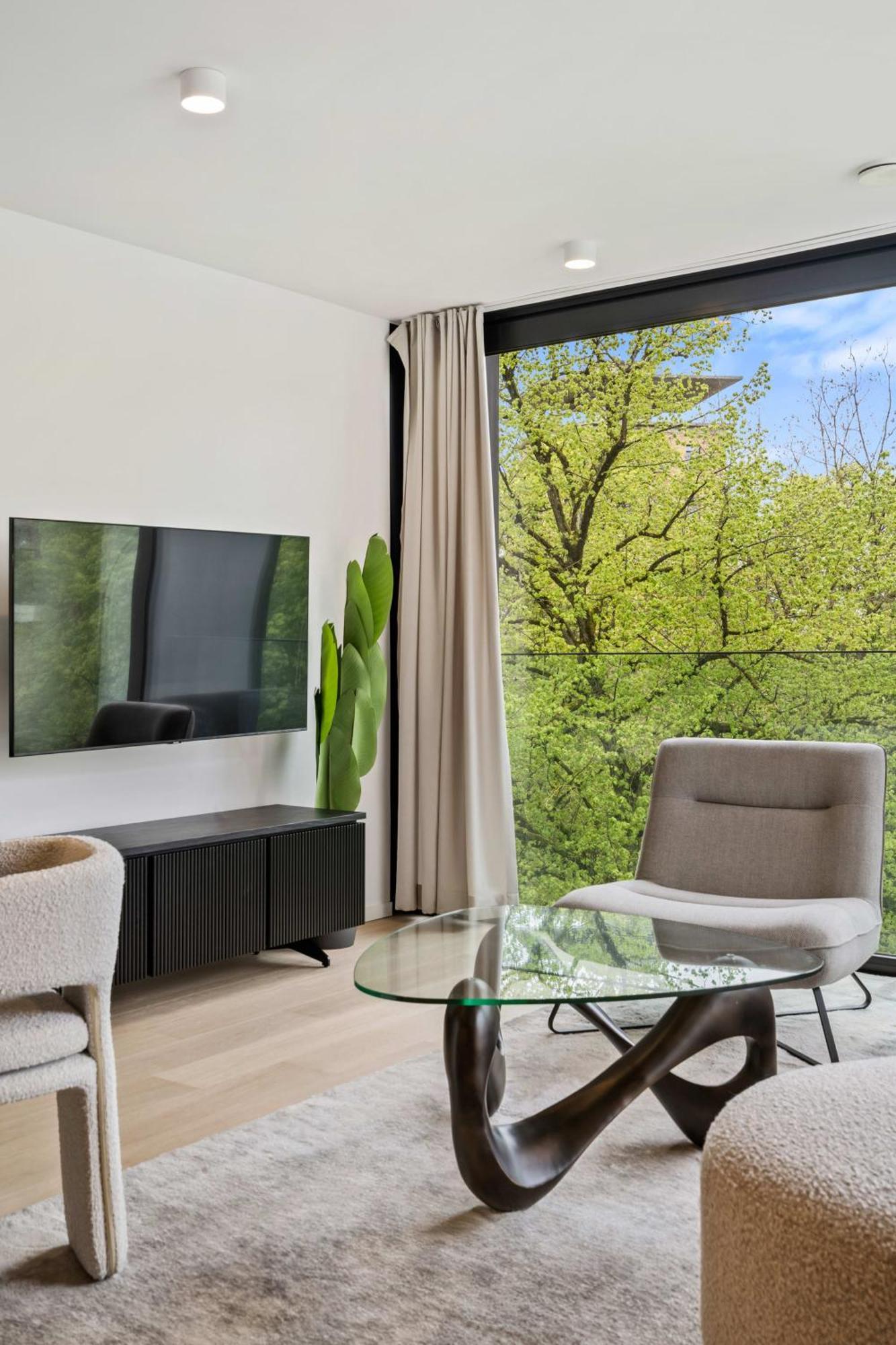 Luxury Downtown With Modern Amenities Appartement *