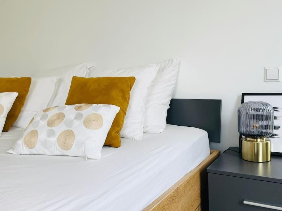 Cosy One Bedroom In City Center W Private Terrace-31