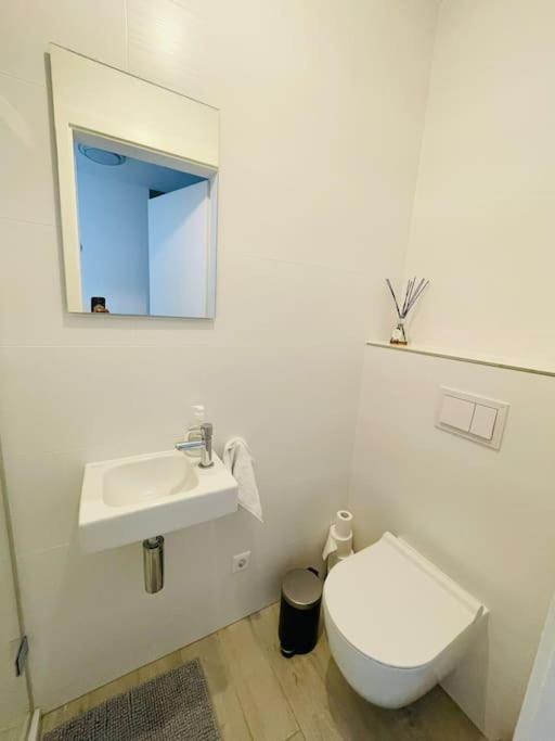 Cosy One Bedroom In City Center W Private Terrace-31 Apartment *