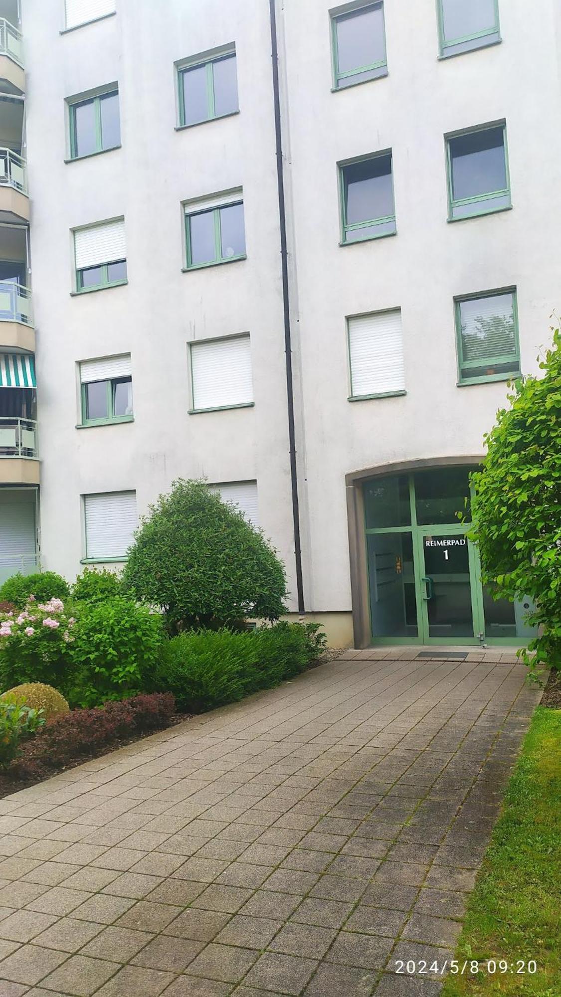 Quiet Peaceful 2br With Parking In Kirchberg