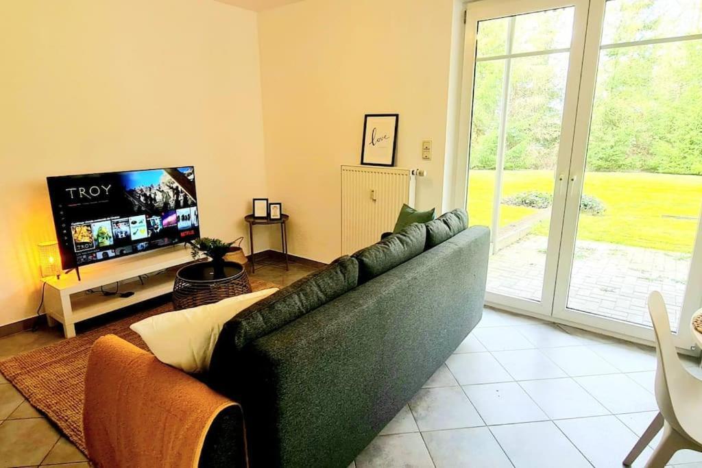 1 Bedroom Flat With Balcony&garden Luxemburg