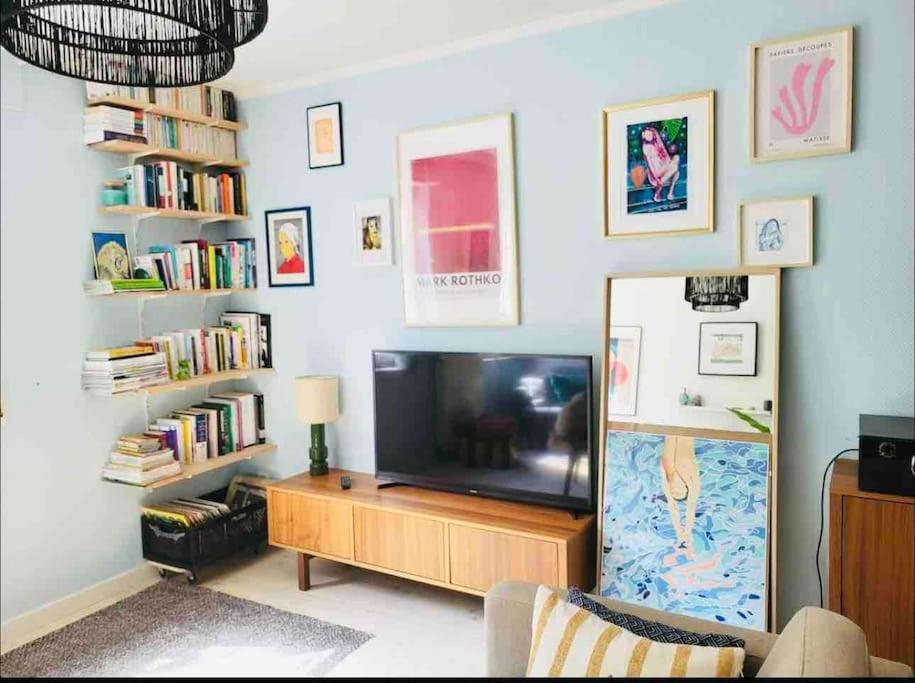 Large 2 Bedrooms House With Parking-bon75 *