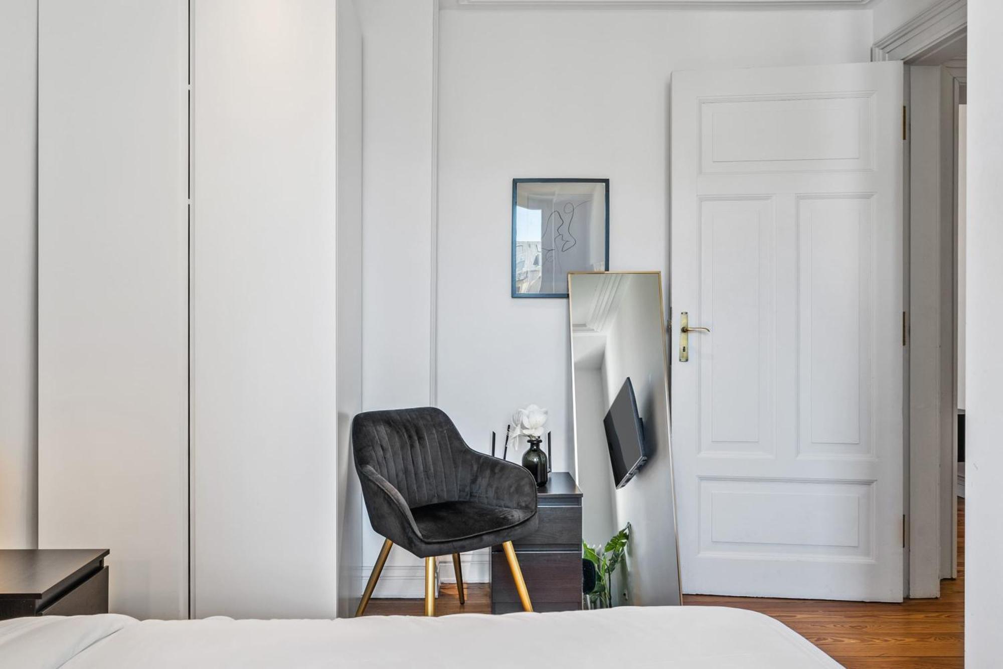 Elegant 3br In Prime Limpertsberg Location * Luxemburg