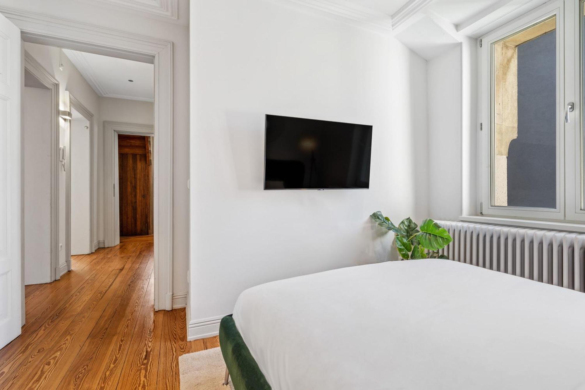Apartment Elegant 3br In Prime Limpertsberg Location Luxemburg