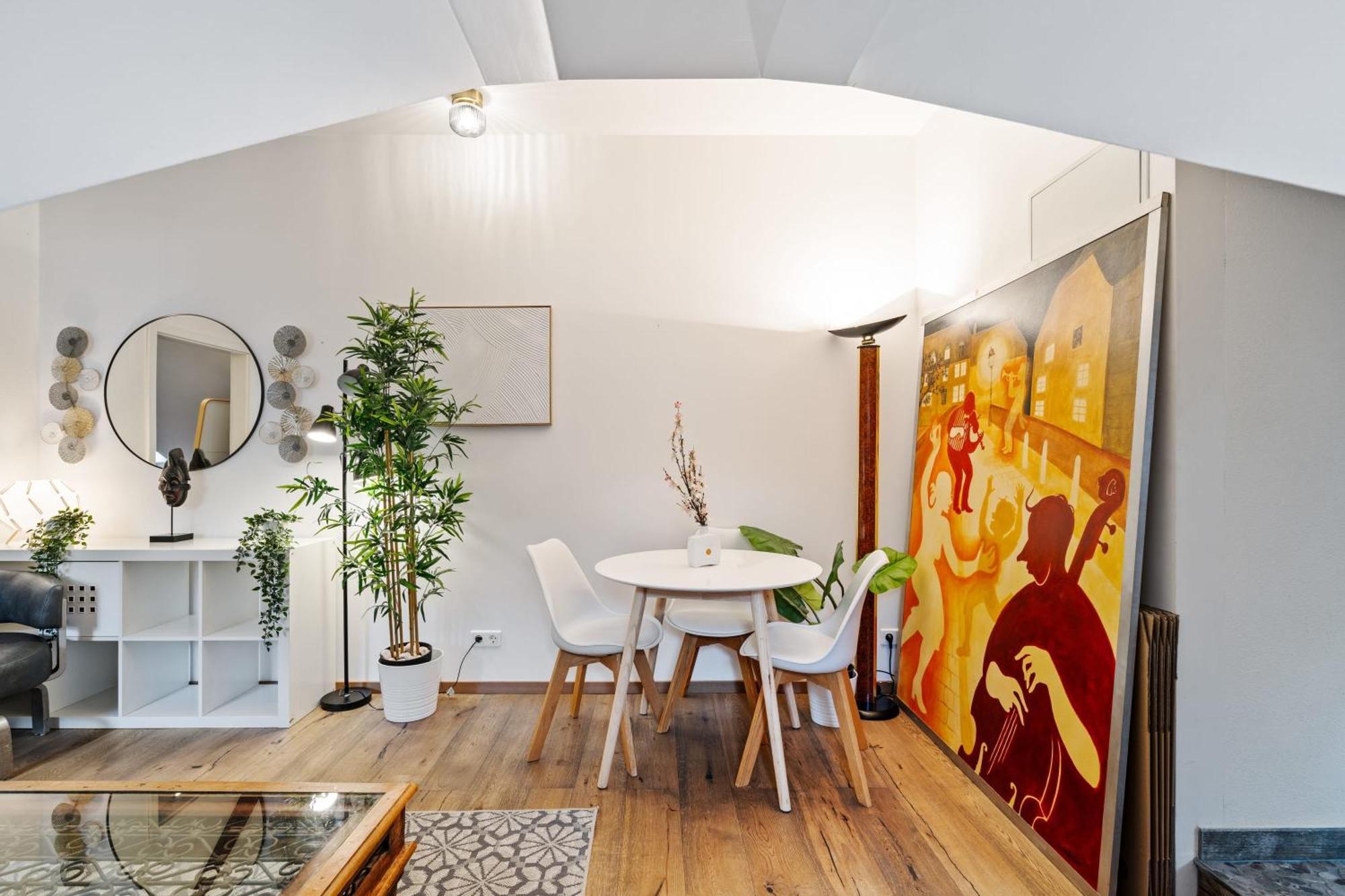 Apartment Stylish 1br In Grund *