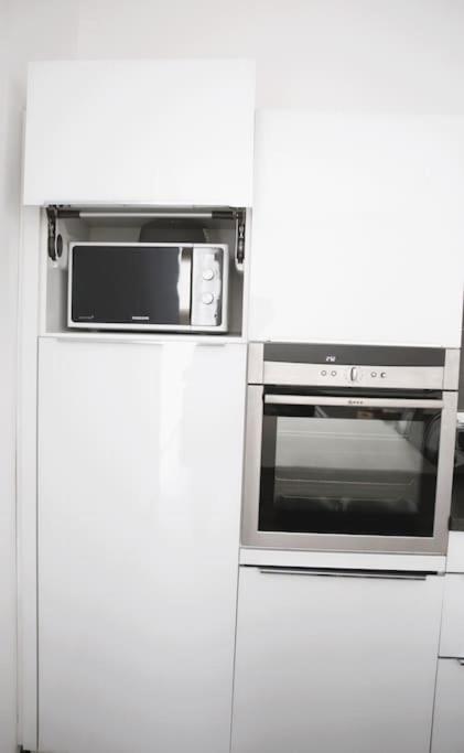 Modern & Bright 1br Flat *