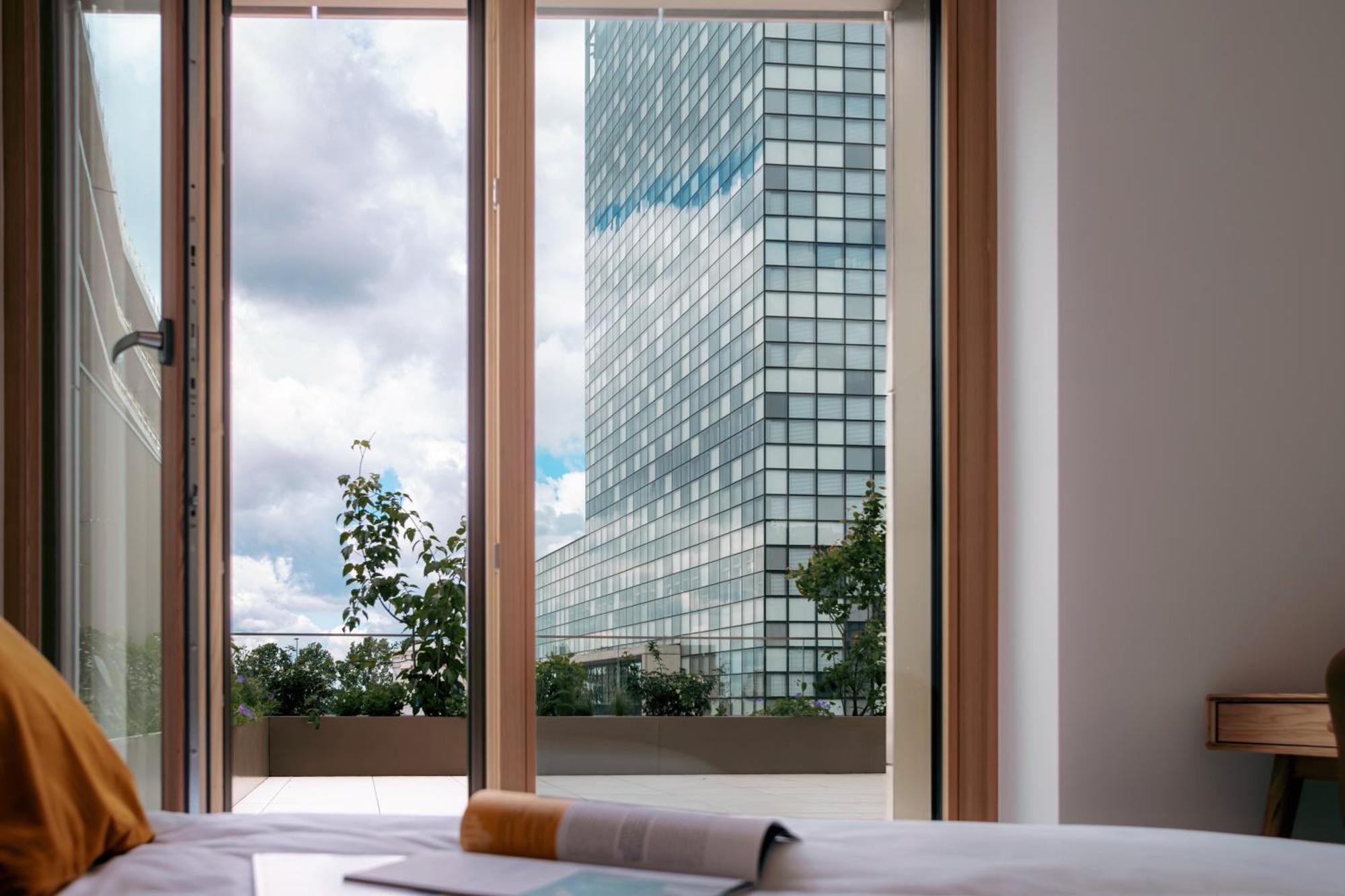 Media Bay In Kirchberg By Rentaroo Appartement Luxemburg