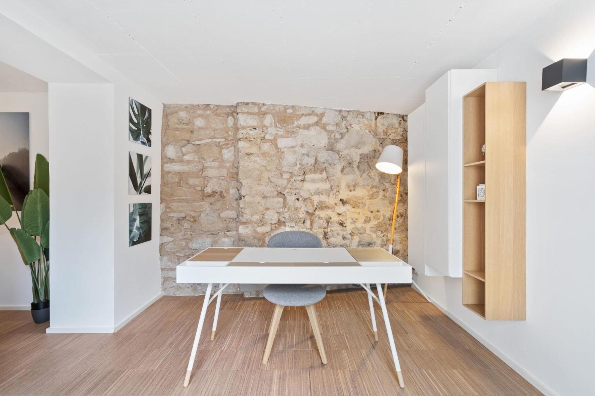 Apartment Modern 1br In Unesco Grund,