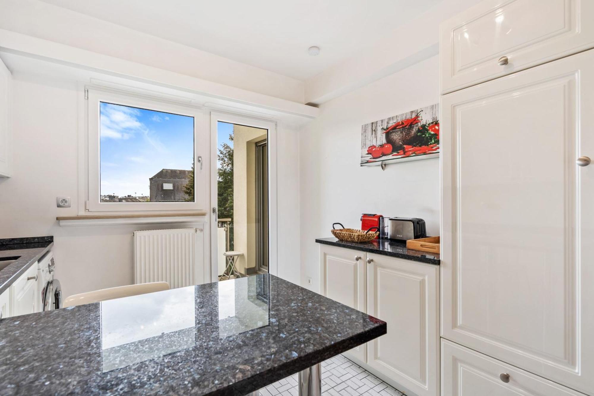 Apartment Stylish 2br In Limpertsberg, Near Center
