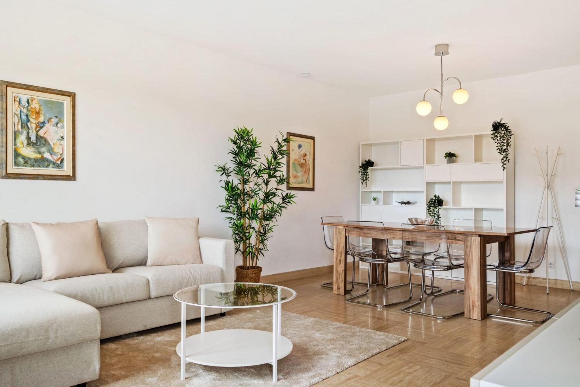 Stylish 2br In Limpertsberg, Near Center Apartment *
