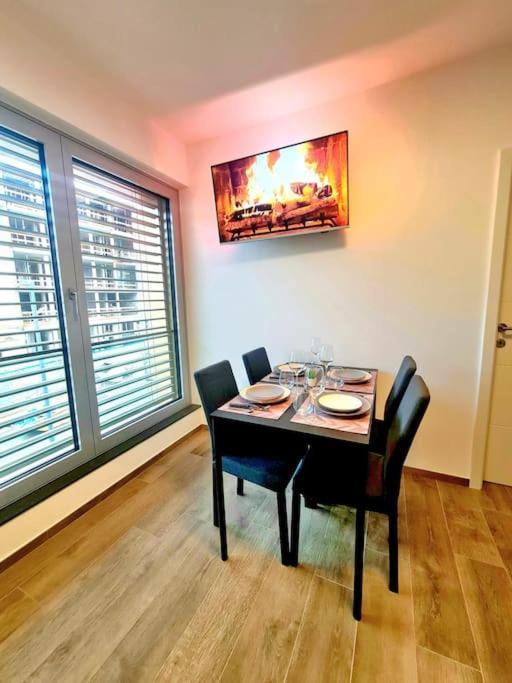 Luxury One Bedroom With Free Parking Apartment Luxembourg