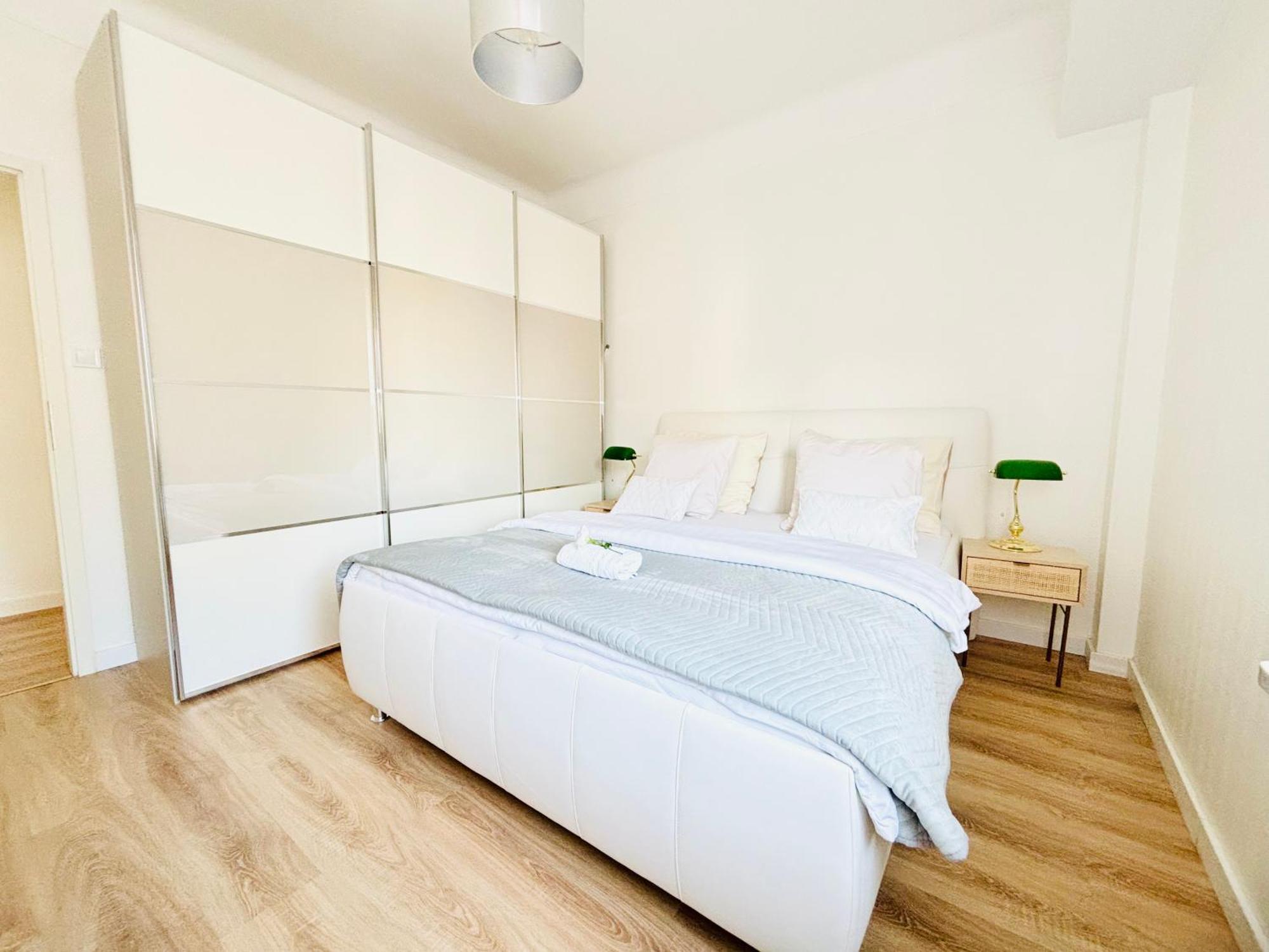 Apartment Sweet - Design & Zen *