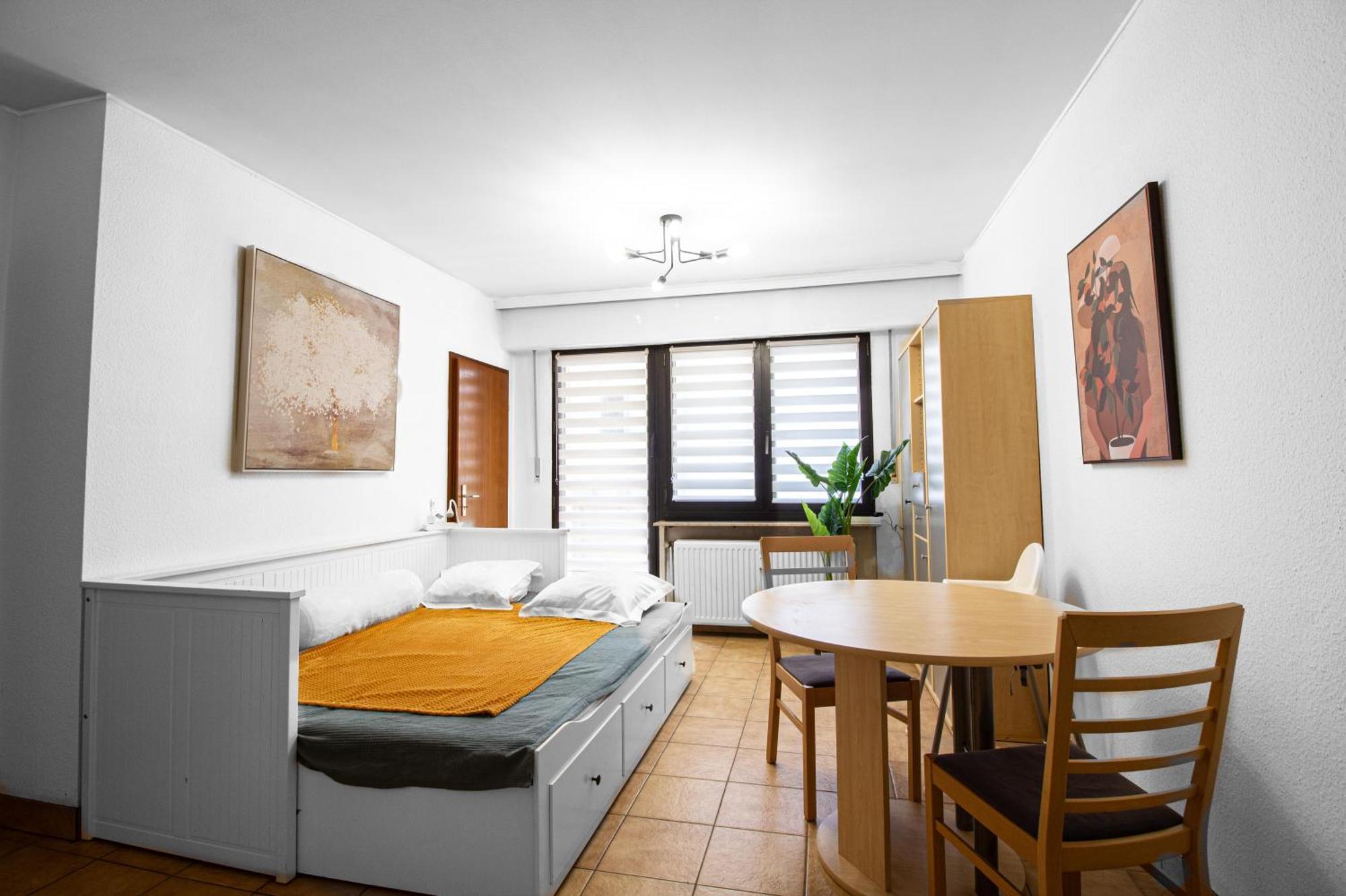 Sweet-glacis, Centre Ville, Proche Tramway Et Parking Appartement *