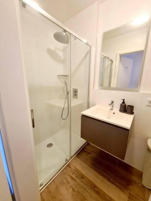 1 Bedroom With Parking-cd6 Apartamento Luxemburgo