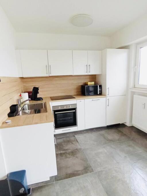 Large One Bedroom In Center With Terrace & Parking Appartement Luxembourg